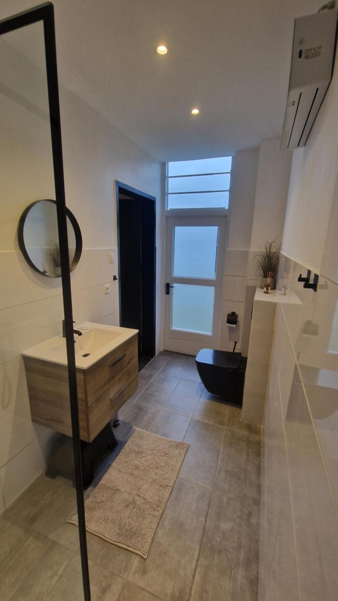 Suite 21 헤를렌 외부 사진